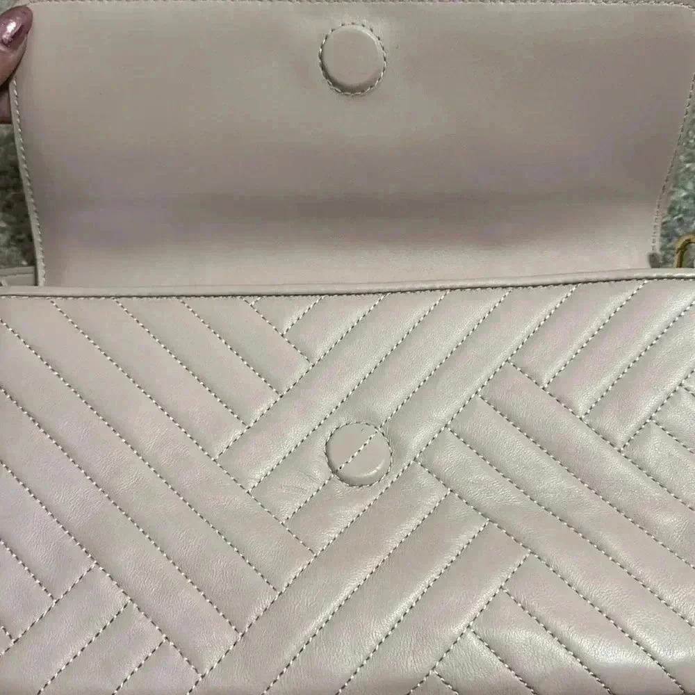 Tory Burch - Picture 4 of 7